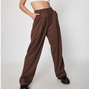 Garage Porter Pleated Straight Leg Pant in Brown